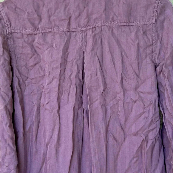 Anthropologie cloth & stone womens long sleeve button down shirt. Size XS - Picture 4 of 7